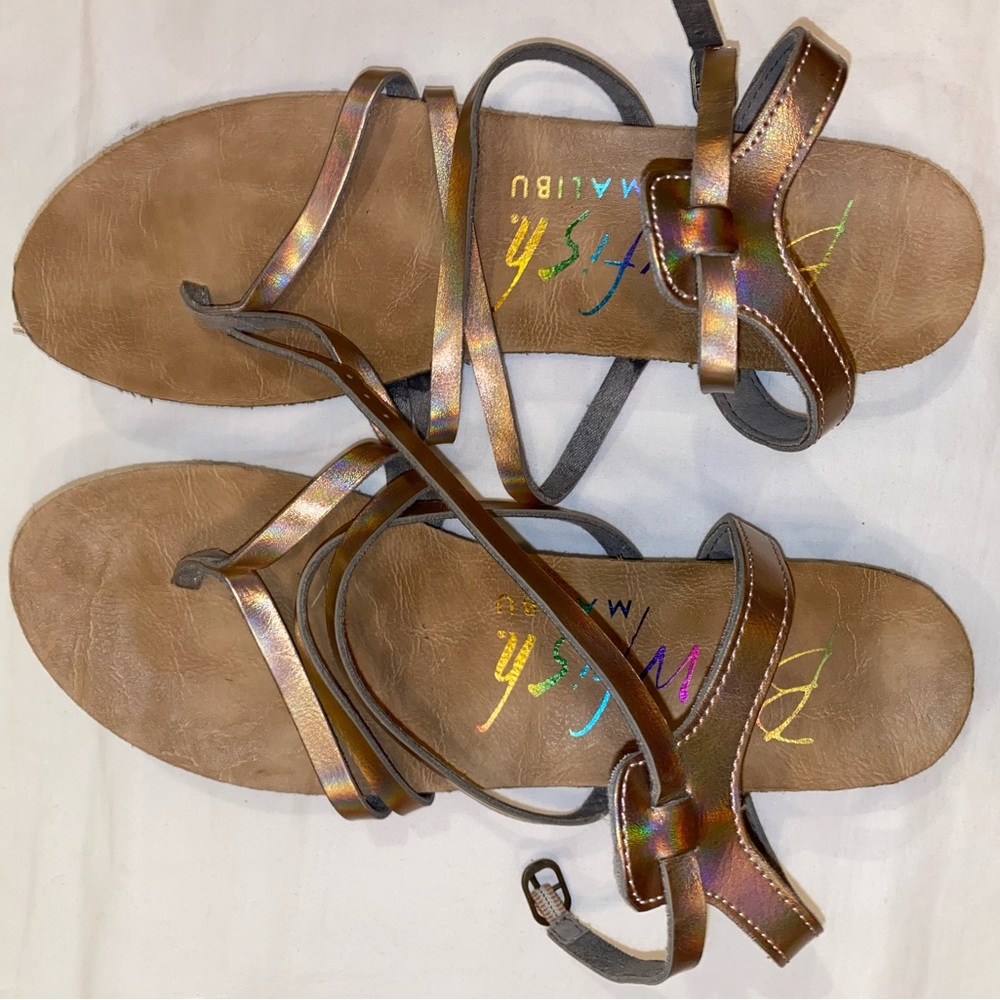 Blowfish Women size 10 gold sandals